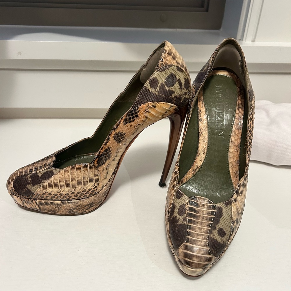 Cream and Brown High Heels with Classic Pump Silhouette